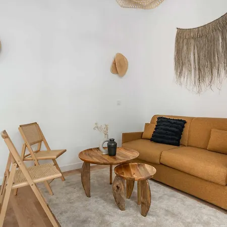 Apartament Modern In The Heart Of